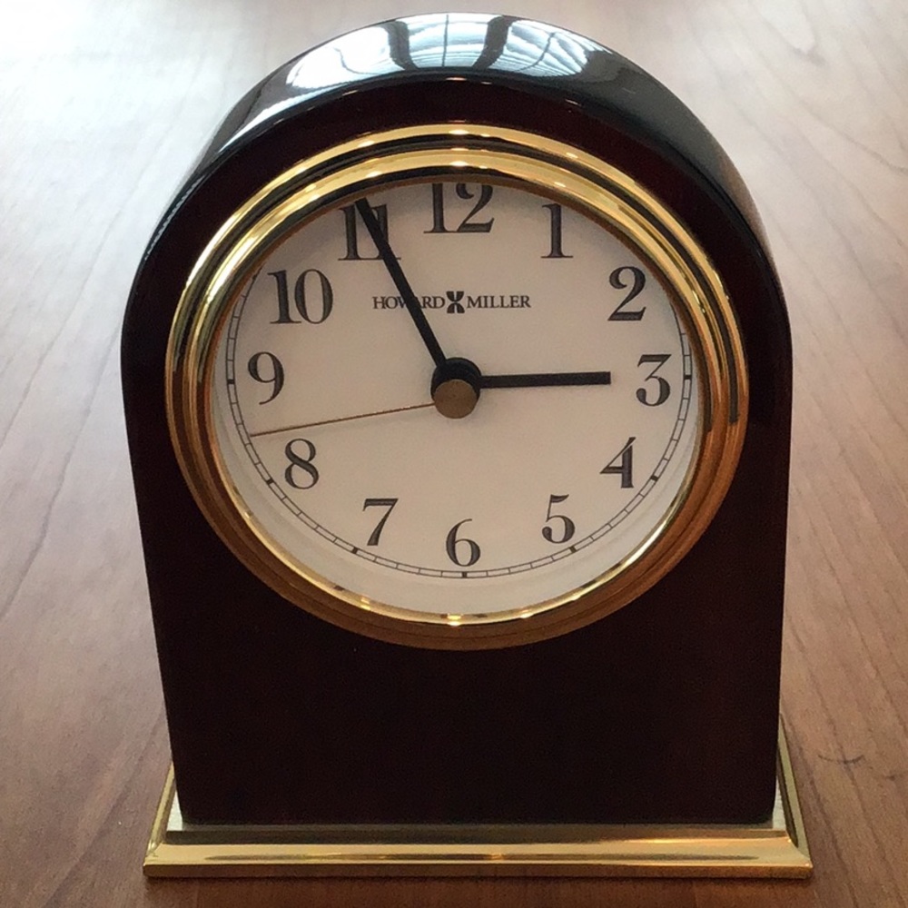 Howard Miller Monroe Clock